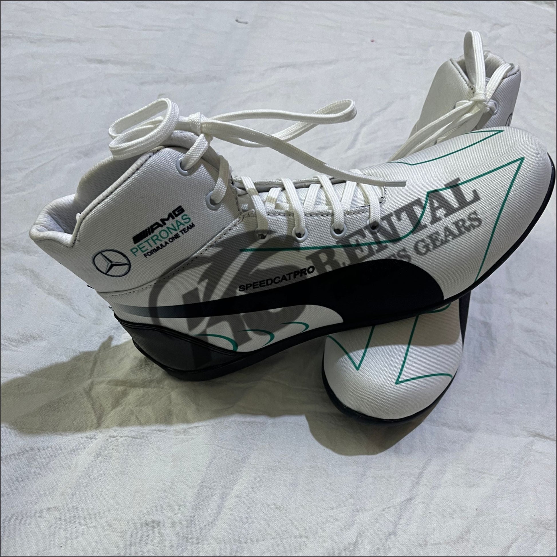 Mercedes Benz AMG Petronas F1 2021, Team Puma Mercedes Speedcat Pro Shoes